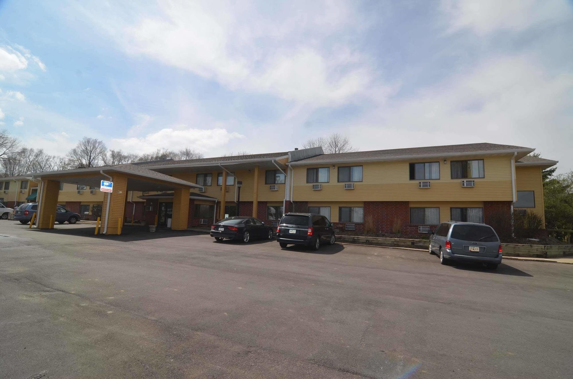Motel Super 8 By Wyndham Urbandale/Des Moines Area Exterior foto